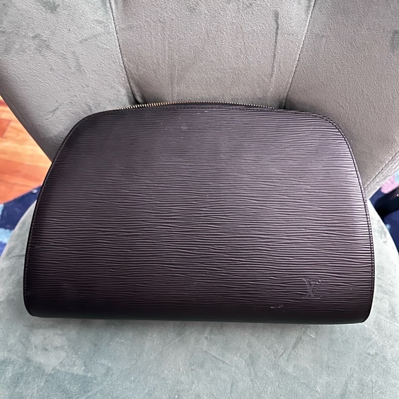 Louis Vuitton Black epi make up toiletry bag - Picture 1 of 2